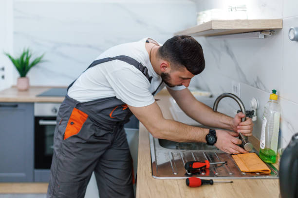 Best Best Plumbers Near Me  in West Lealman, FL